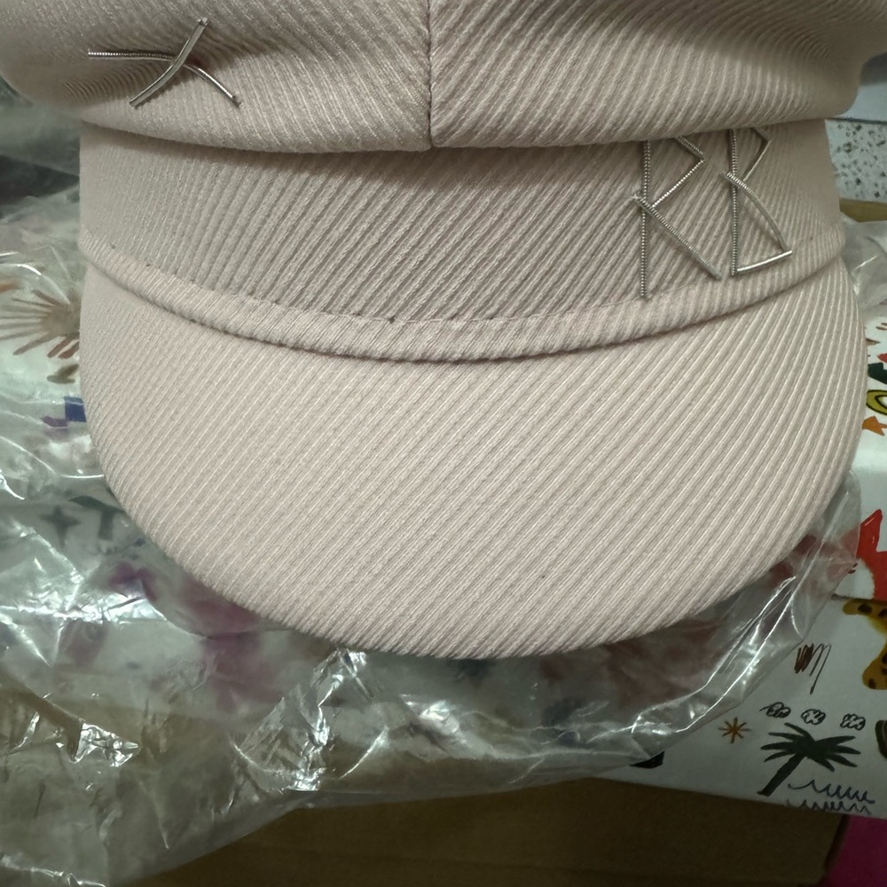 ruslan baginskyi Pink Cap